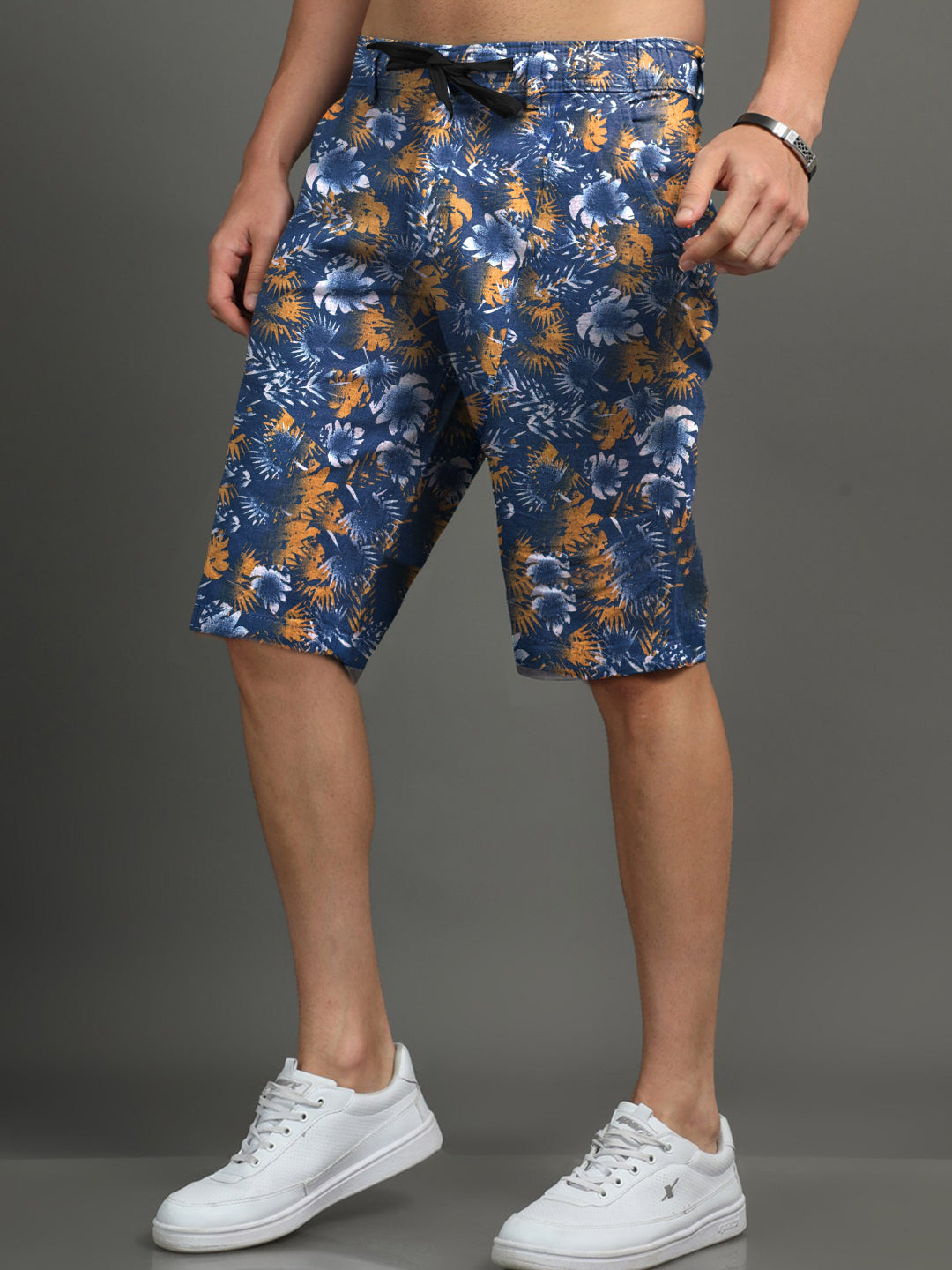 Men Floral Pattern Cotton Shorts